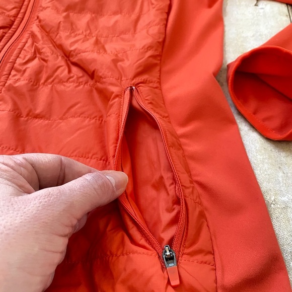 Merrell Lightweight Jacket - Picture 6 of 7